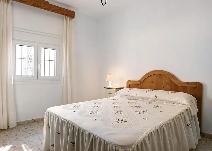 Casa De Romero - Solo Familias